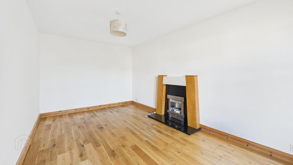 35 Brook Lane 5 of 17