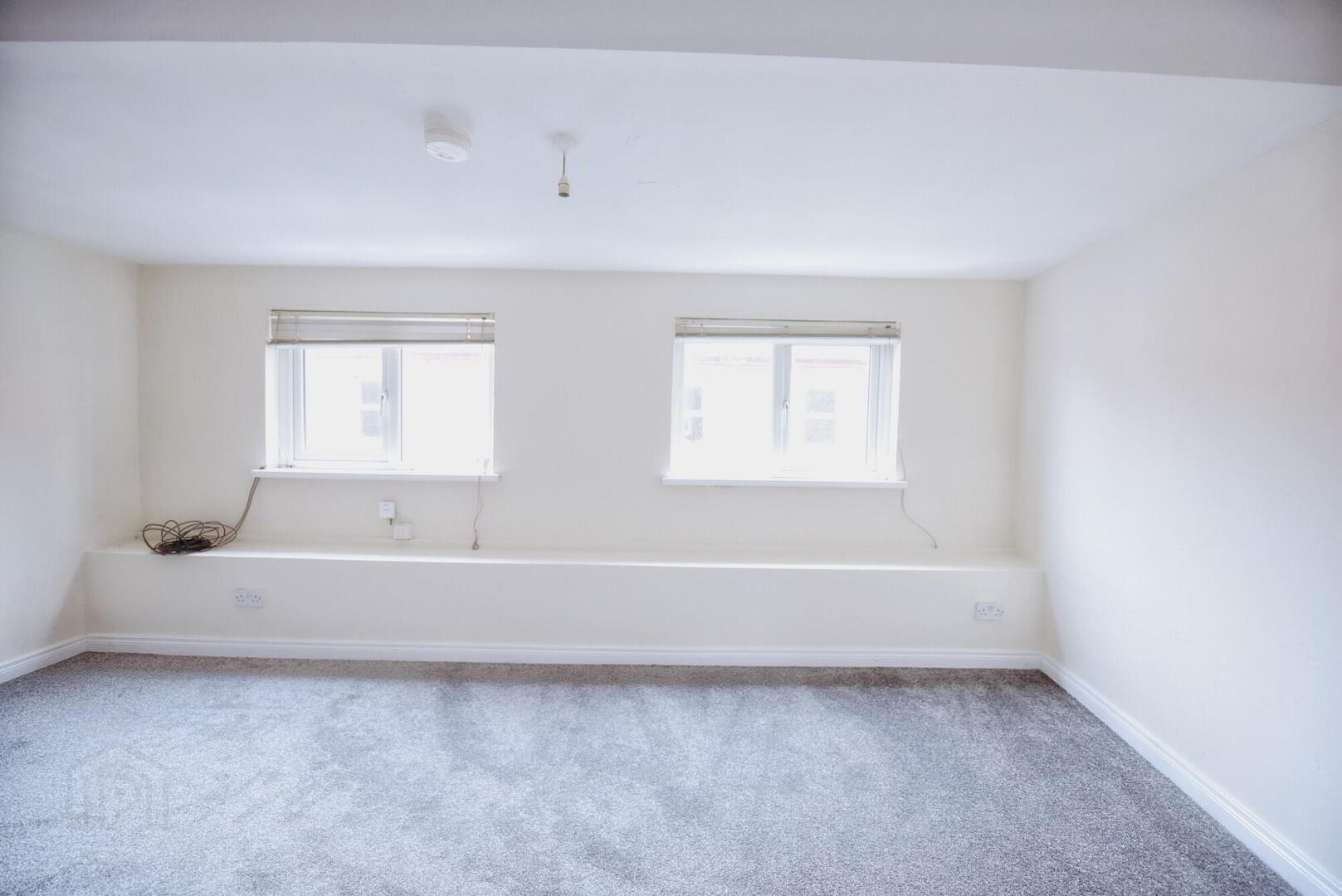 9b Crosby Street 1 of 6