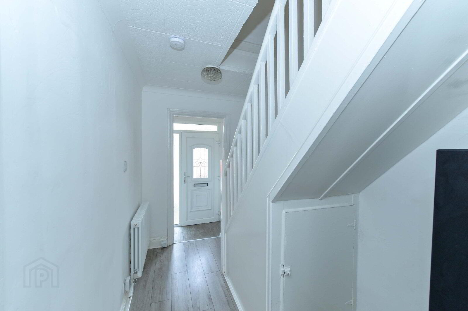 29 Lockview Road 8 of 17