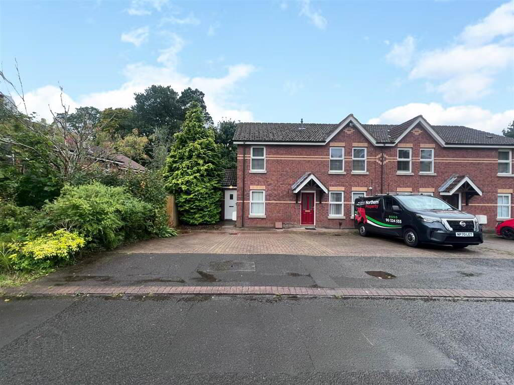 Apt 11, Oakvale Court 2 of 11
