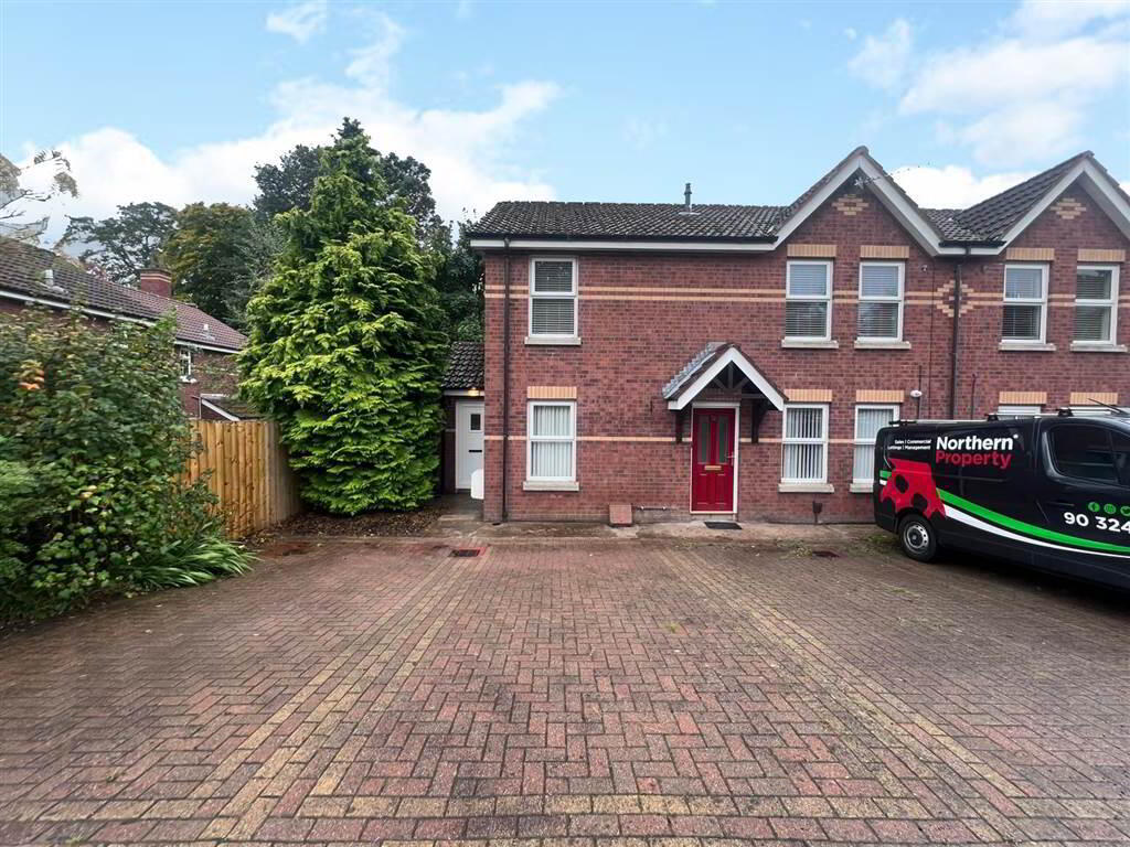 Apt 11, Oakvale Court 1 of 11