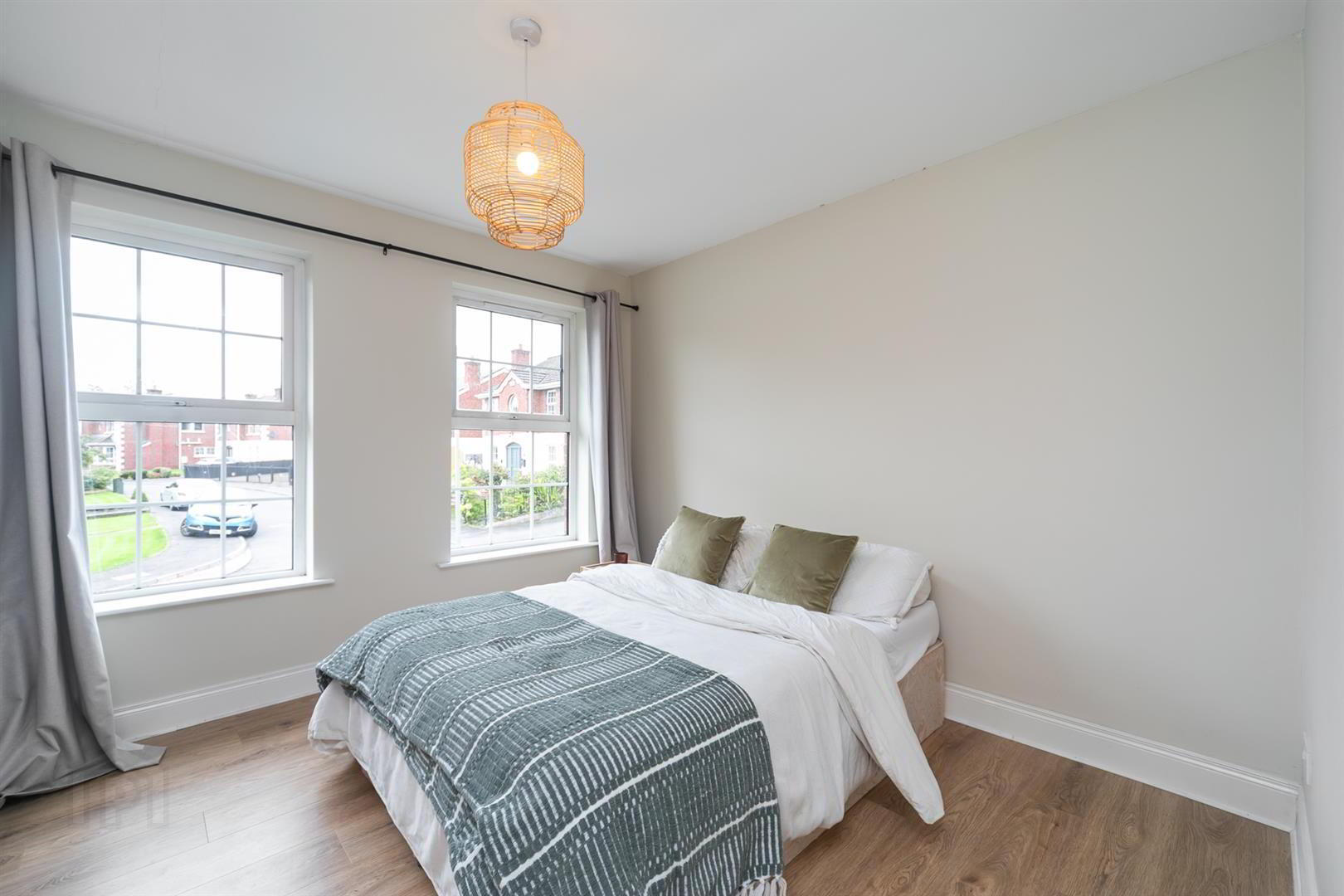 19 Firmount, 581 Antrim Road 28 of 35