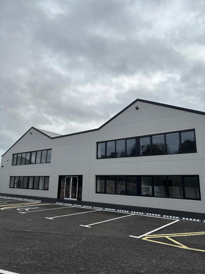 Lurgyvallen Business Park, 72 Cathedral Road 6 of 29