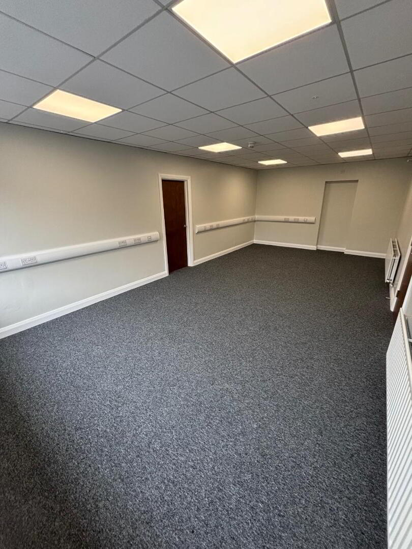 Lurgyvallen Business Park, 72 Cathedral Road 13 of 29