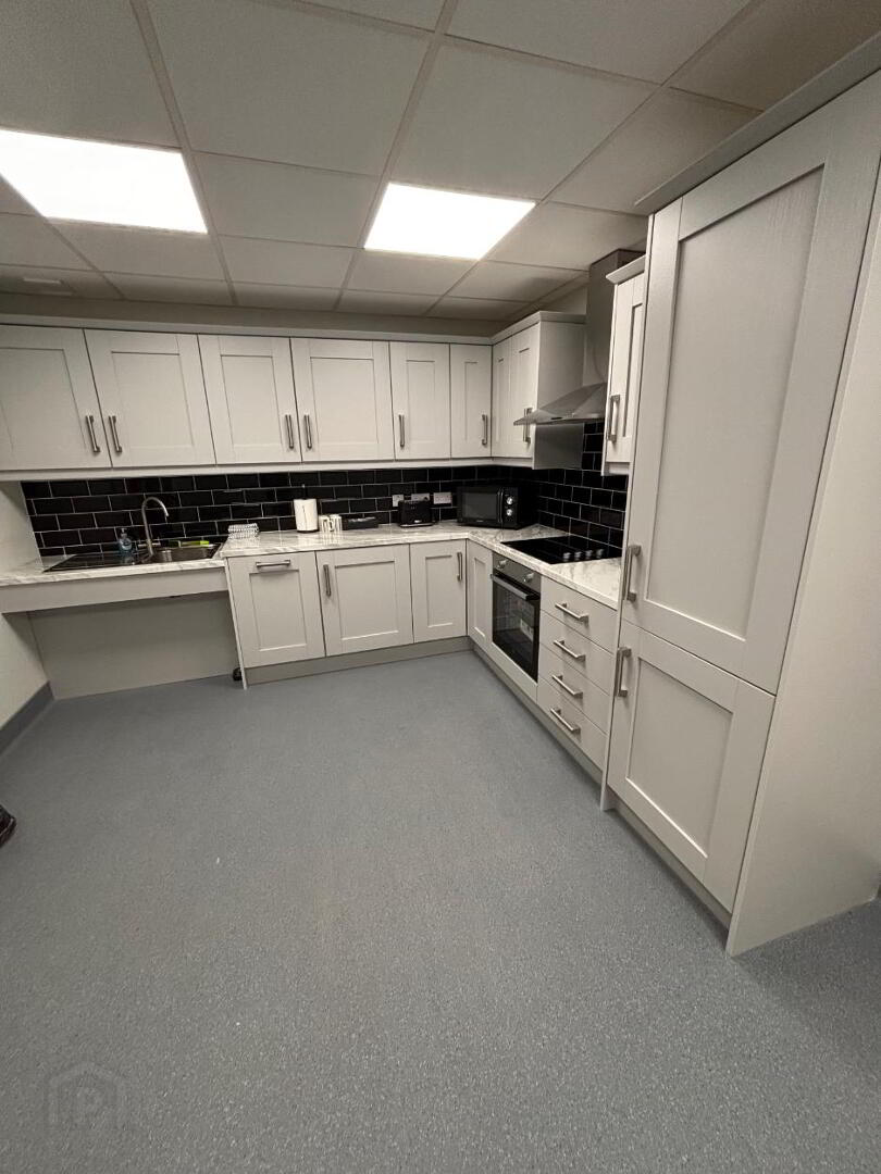 Lurgyvallen Business Park, 72 Cathedral Road 22 of 29