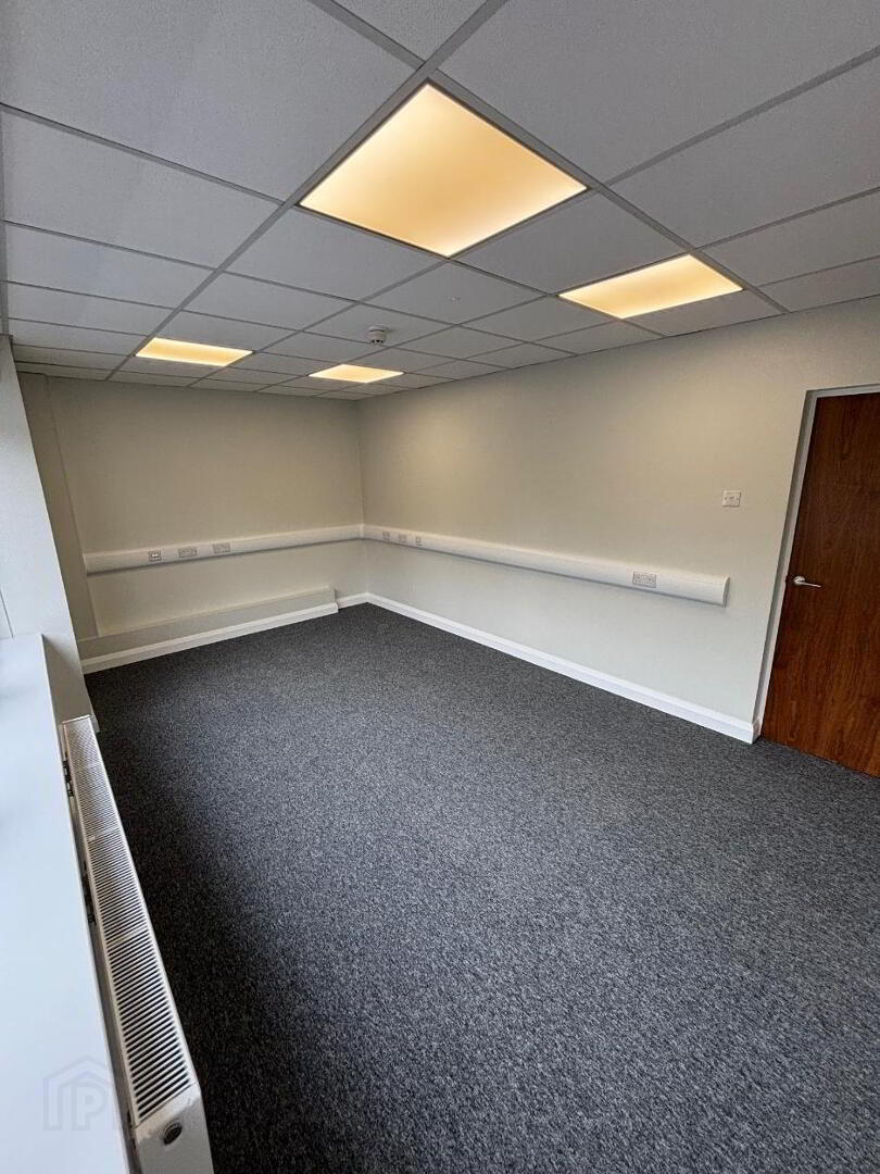 Lurgyvallen Business Park, 72 Cathedral Road 25 of 29