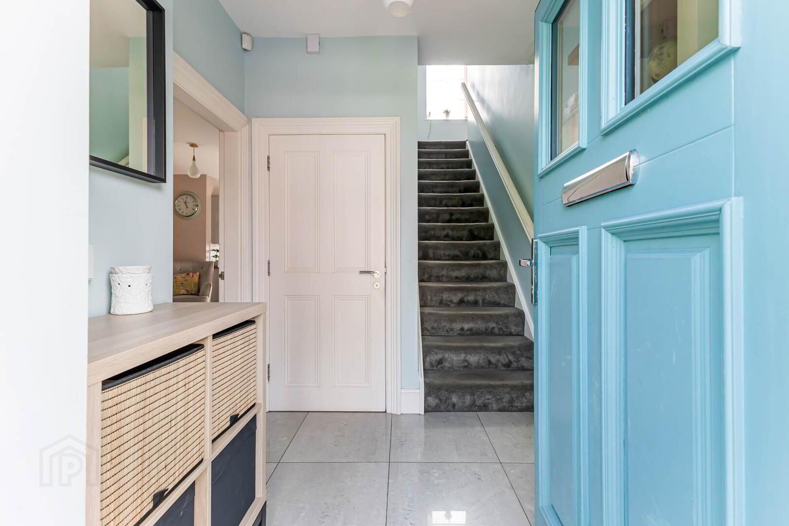 10 Woodfort Gardens 3 of 25