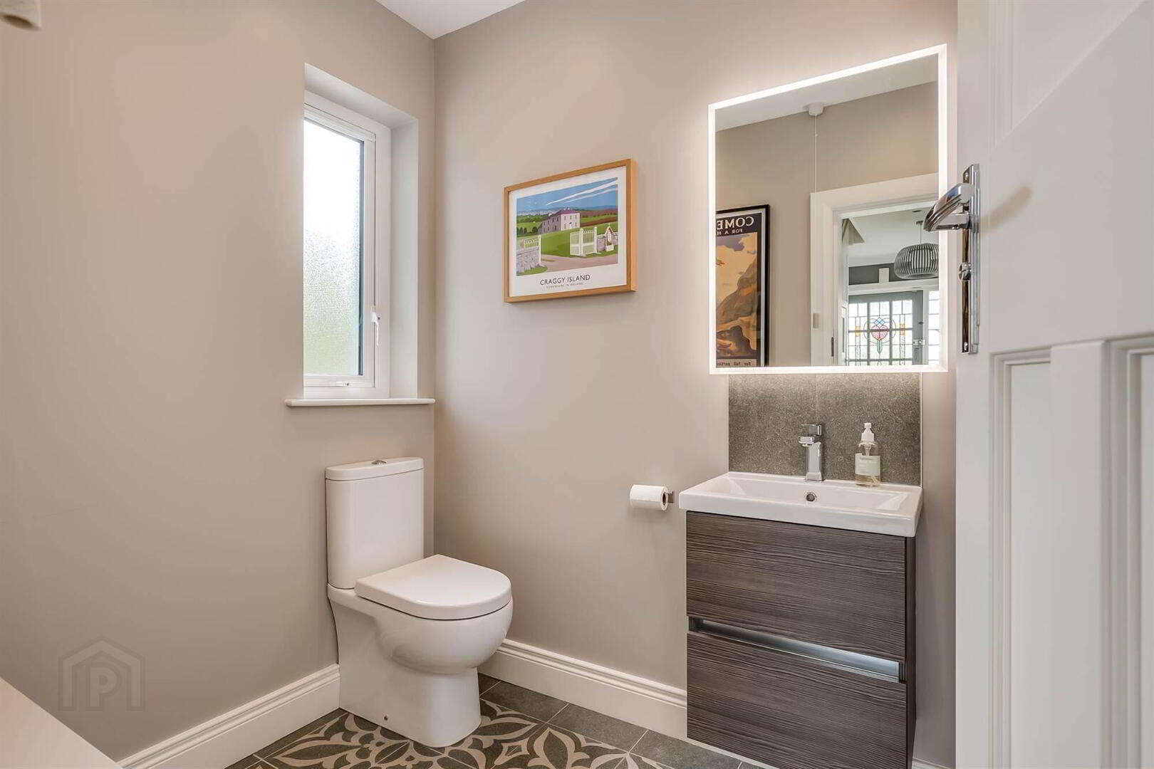 12 Mount Eden Park 22 of 32