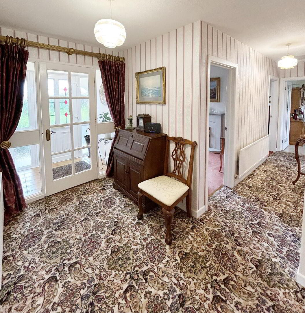 4 Knockmoyle Road 3 of 33