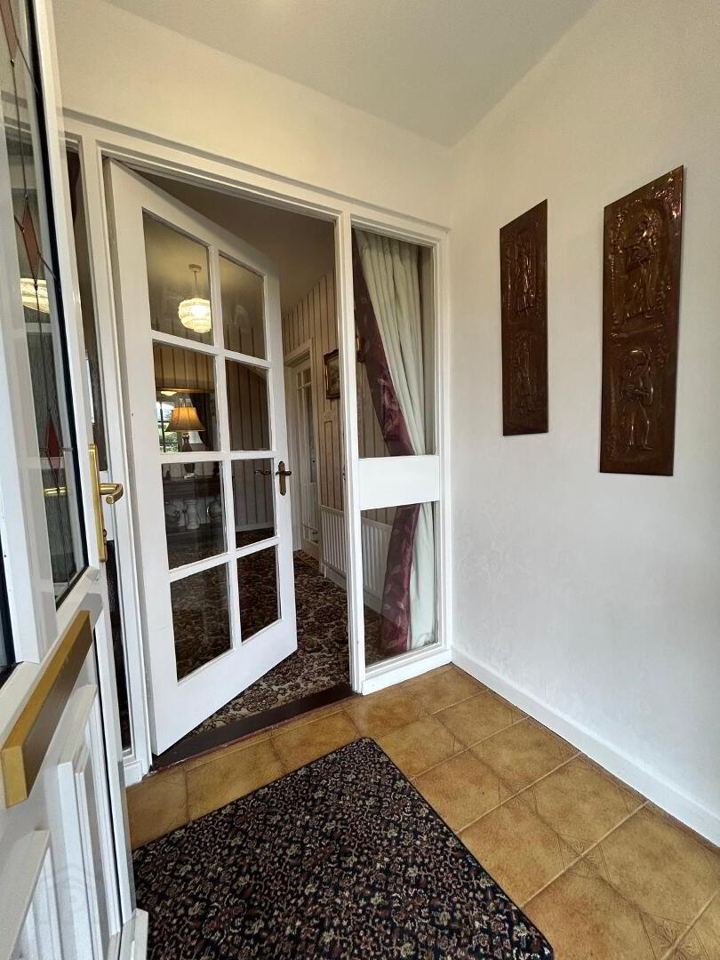 4 Knockmoyle Road 2 of 33