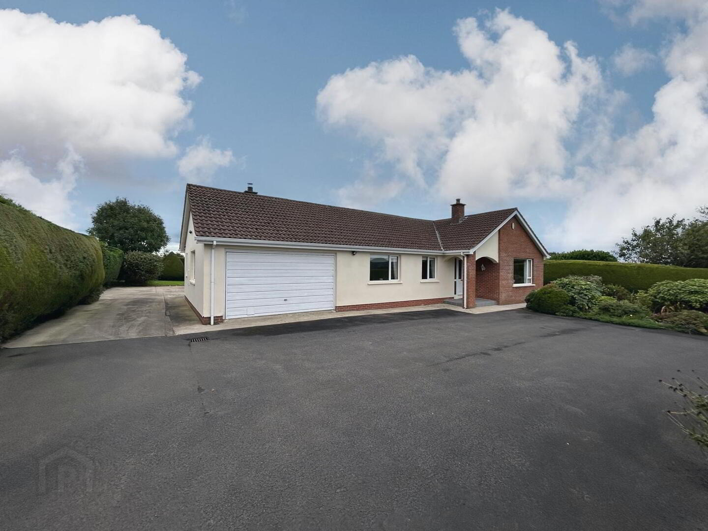 4 Knockmoyle Road 1 of 33