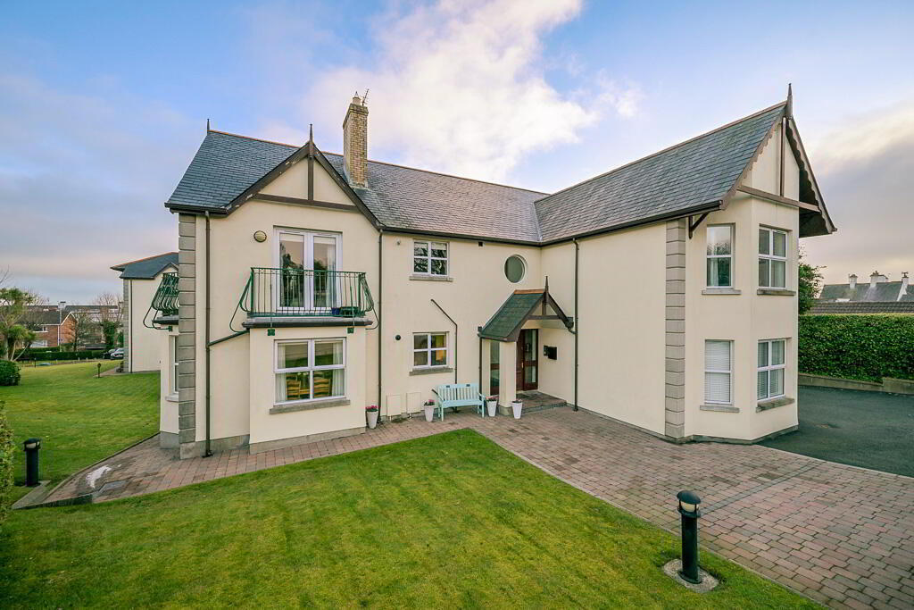 3 Apt, Farnham Lodge, 26 Farnham Road 2 of 23
