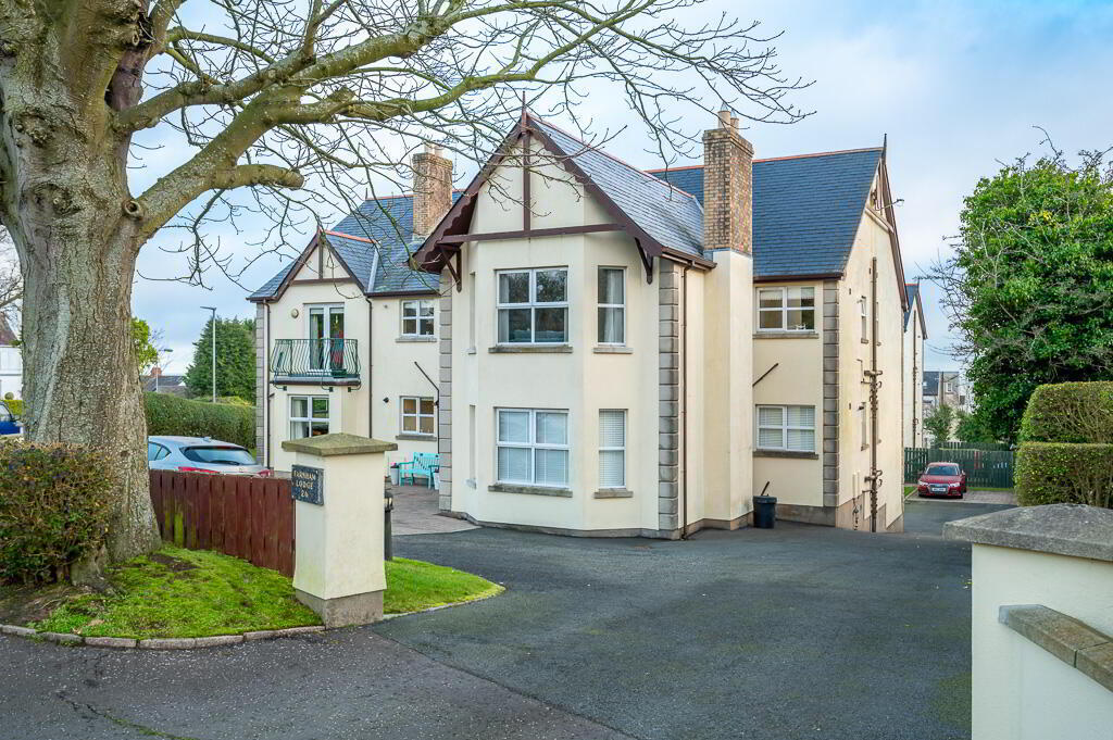 3 Apt, Farnham Lodge, 26 Farnham Road 1 of 23