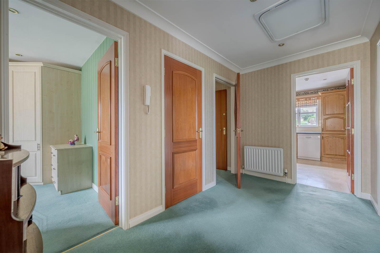 3 Apt, Farnham Lodge, 26 Farnham Road 9 of 23