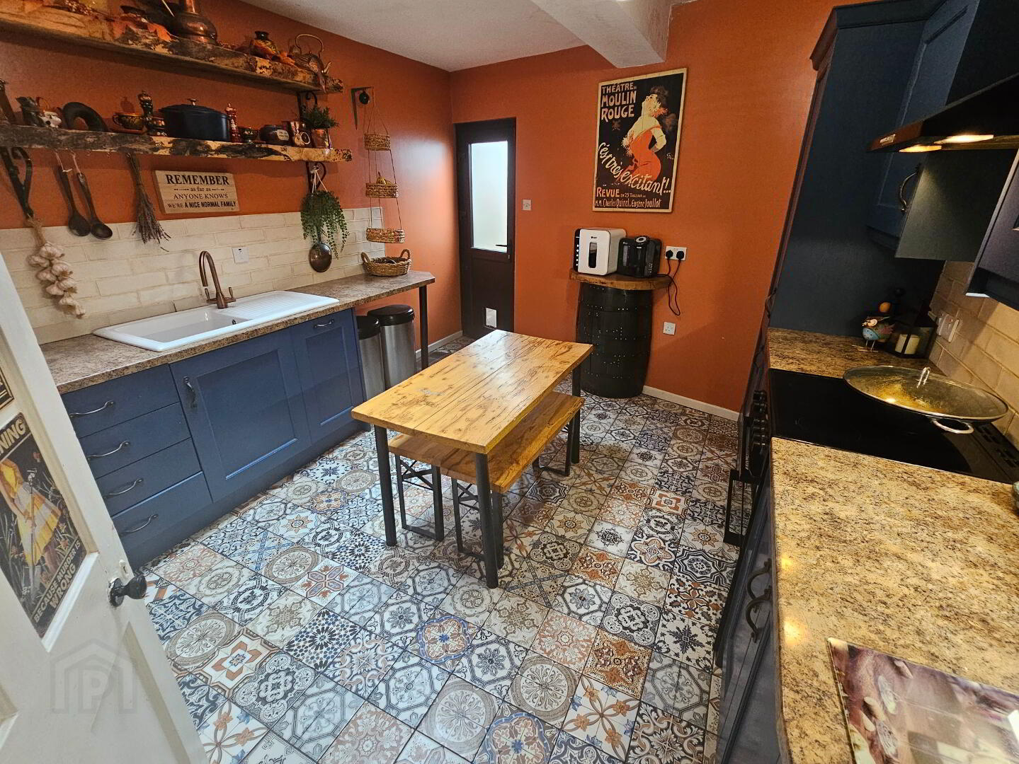 1-2 Hillview Terrace 4 of 23