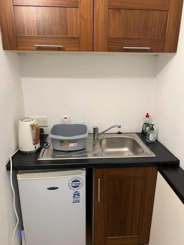 68a Spencer Road 8 of 9