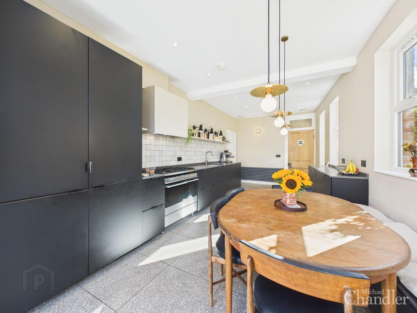12 Haywood Avenue 6 of 30