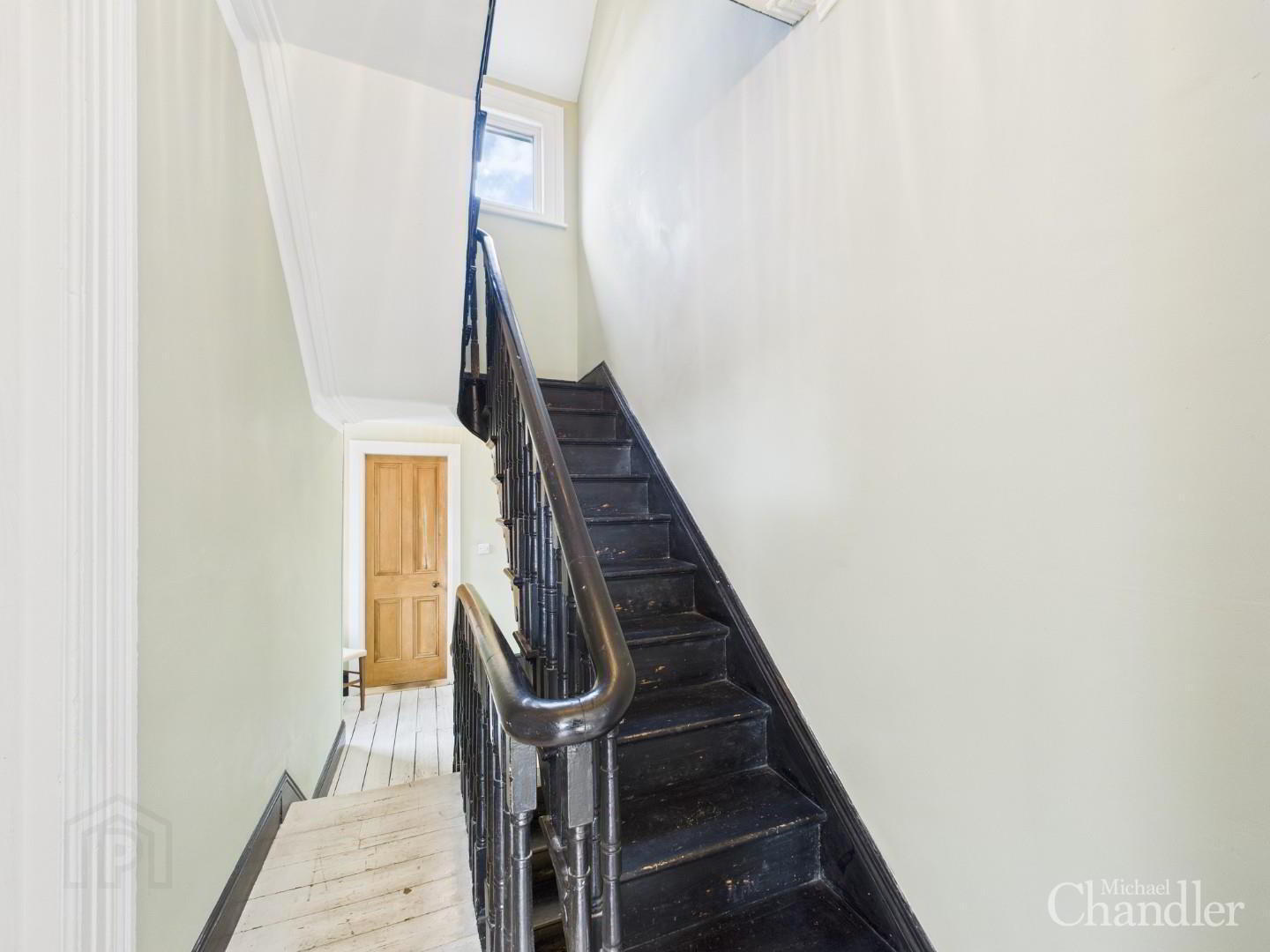 12 Haywood Avenue 19 of 30