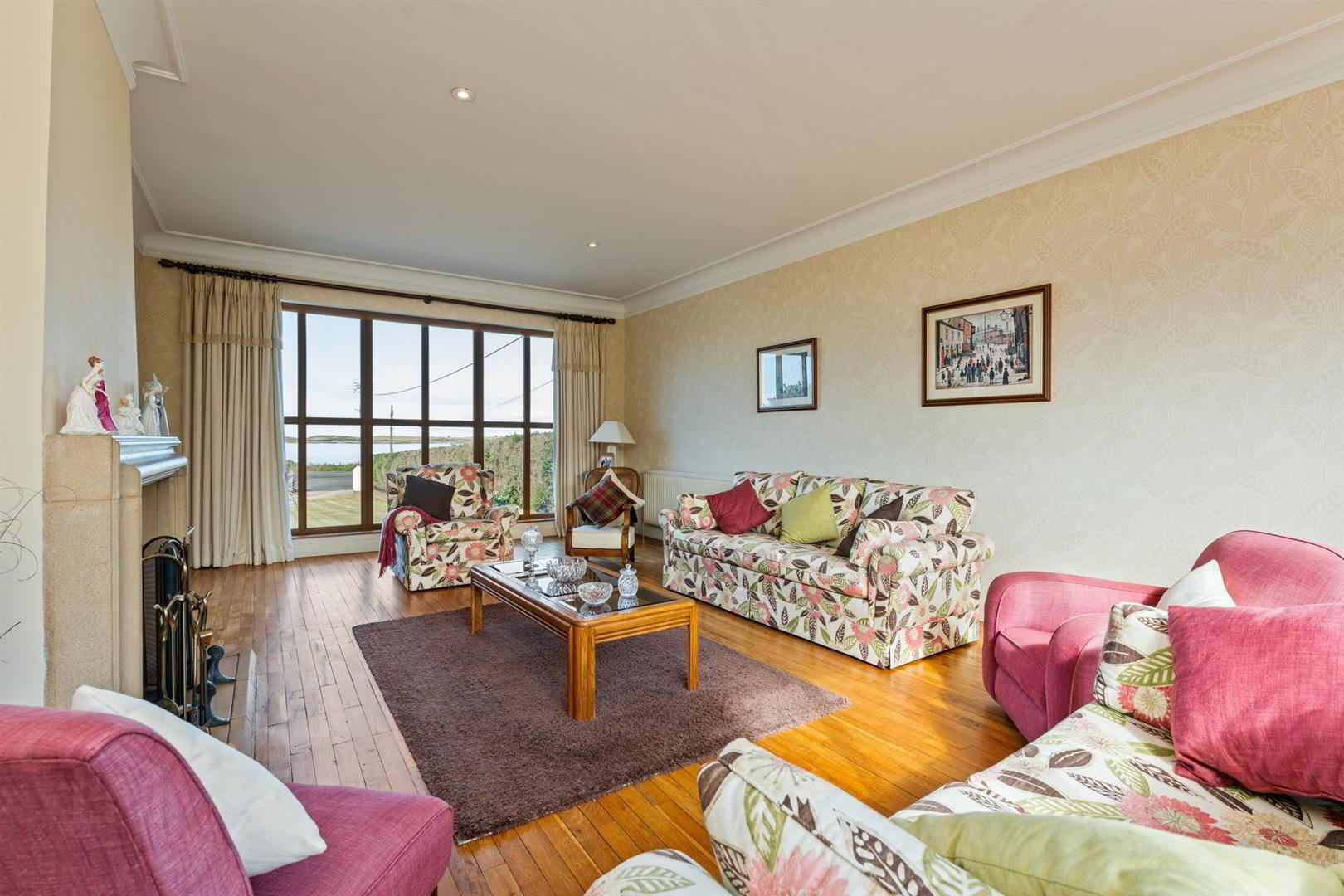 118 Warren Road 16 of 50