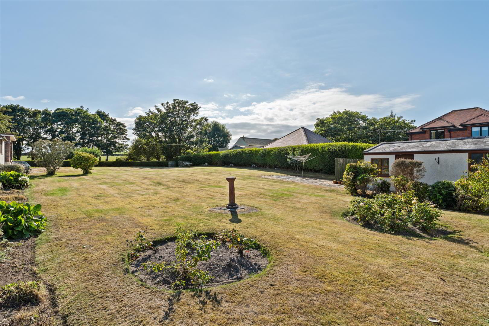 118 Warren Road 41 of 50
