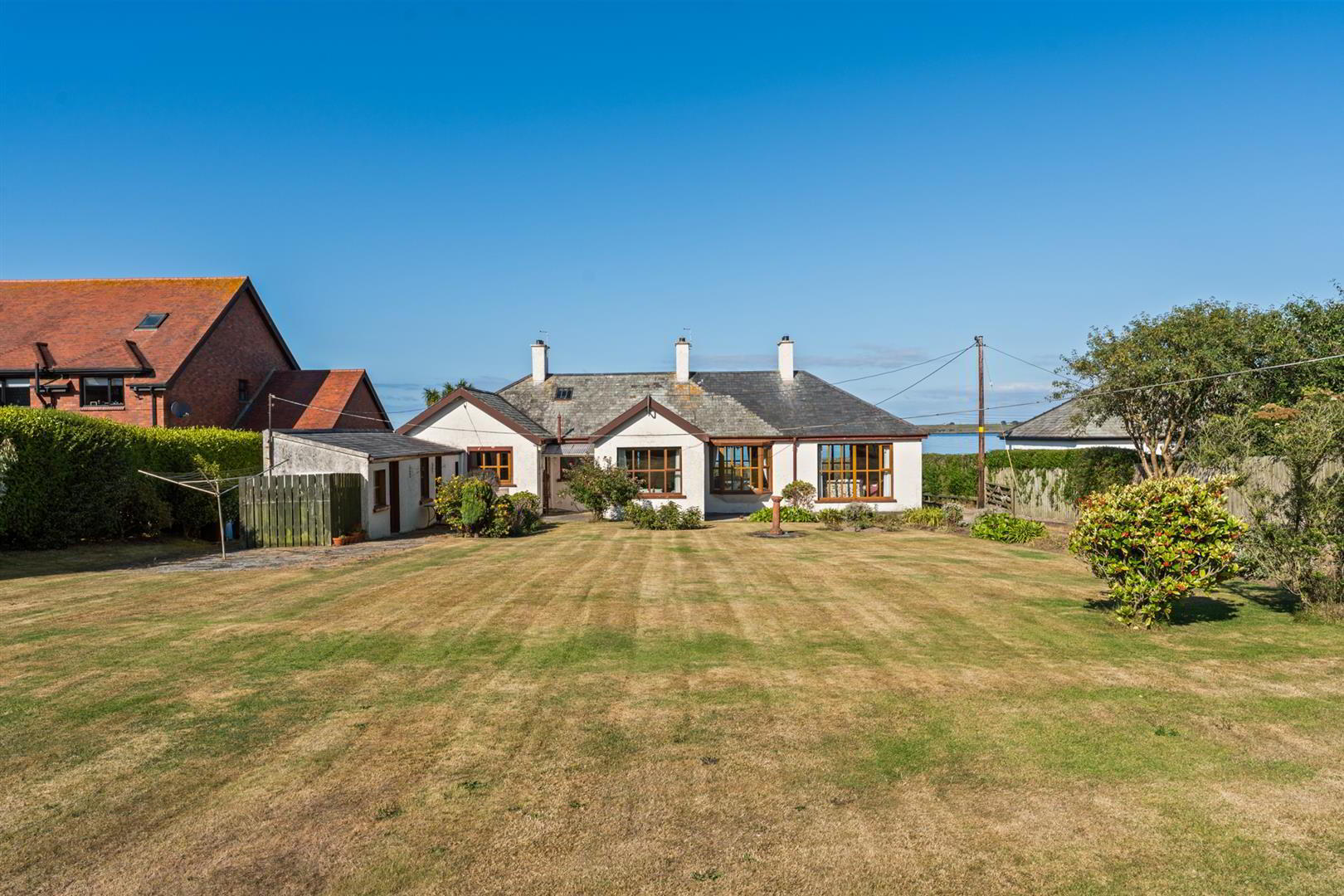 118 Warren Road 43 of 50