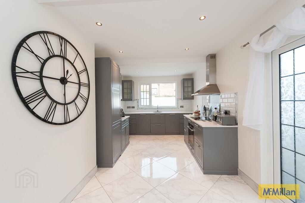551 Oldpark Road 7 of 23