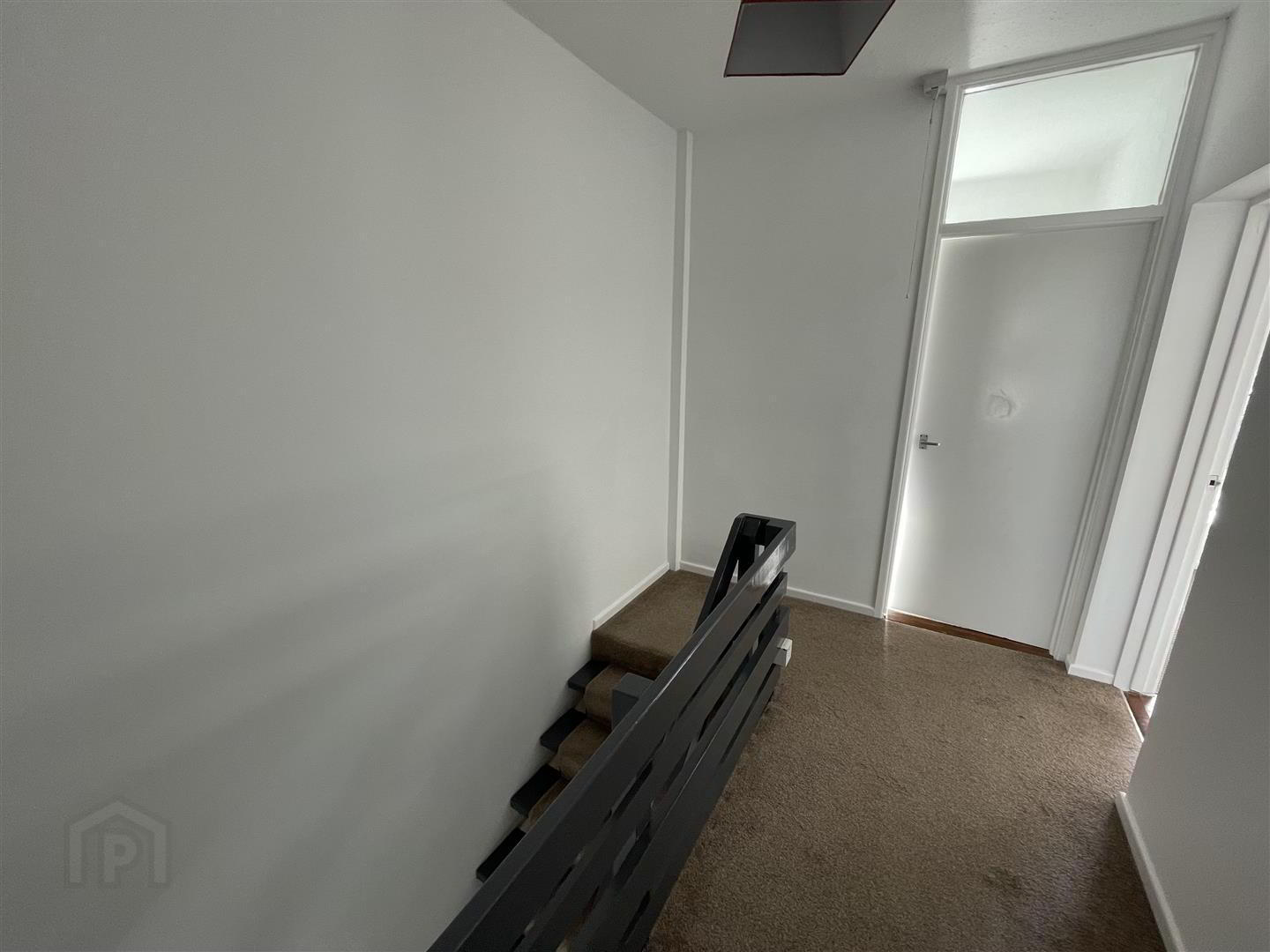 34 English Street 8 of 17