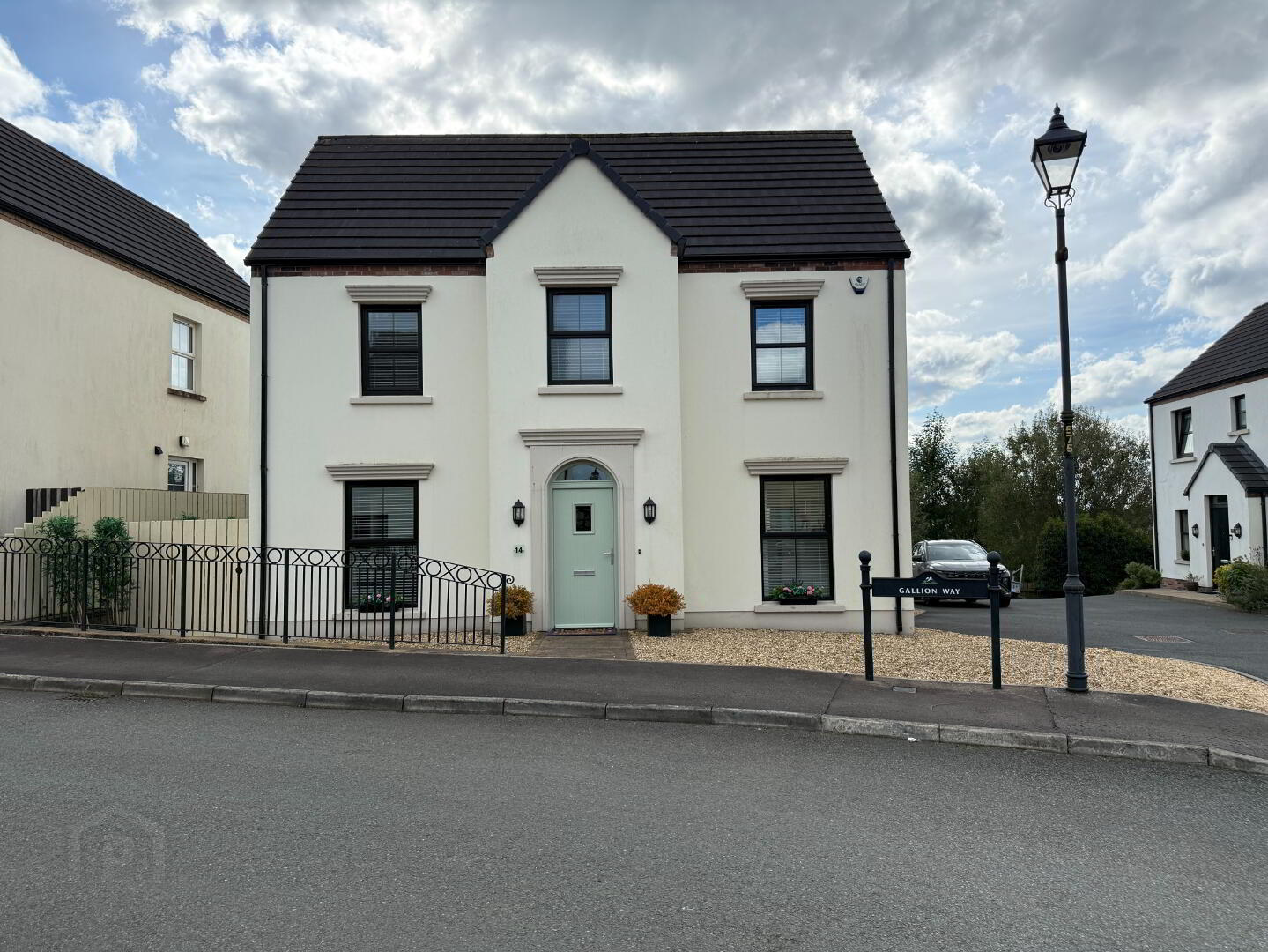 14 Gallion Way 2 of 39