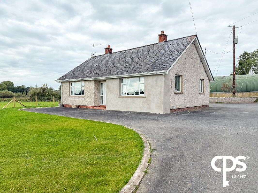 23 Grange Blundel Road 5 of 27