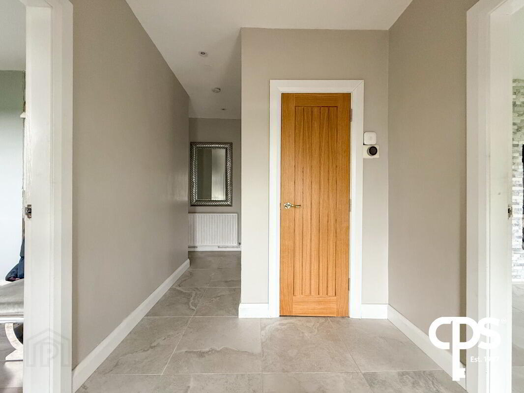23 Grange Blundel Road 8 of 27