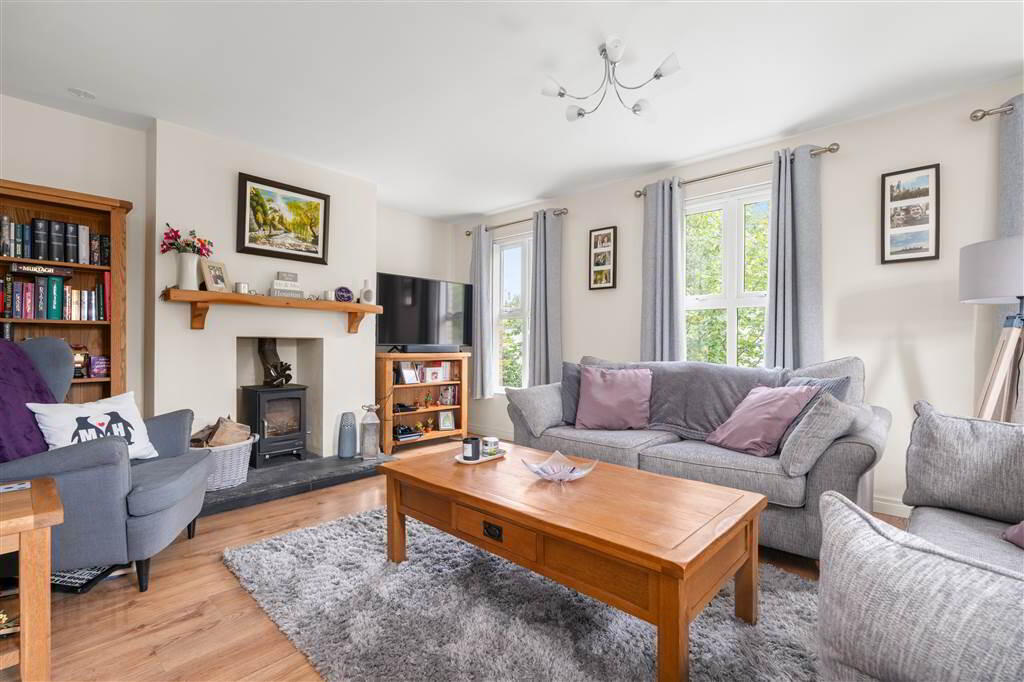 47 Trinity Mews 11 of 45
