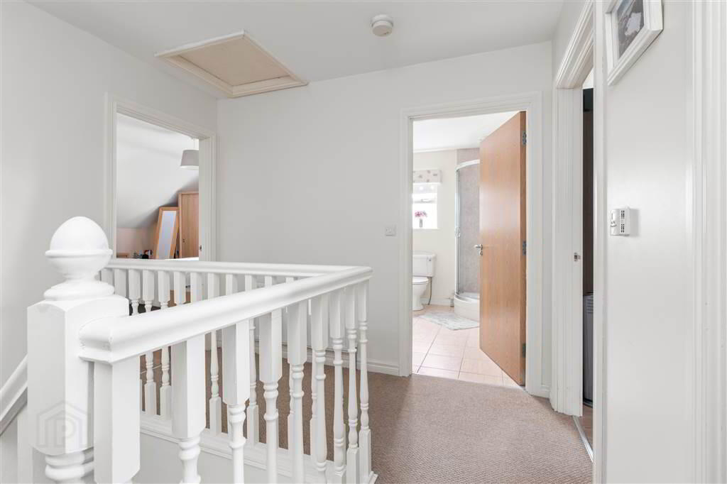 47 Trinity Mews 21 of 45