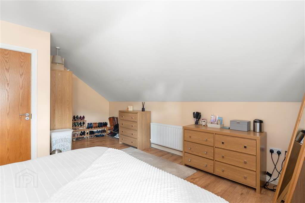 47 Trinity Mews 24 of 45