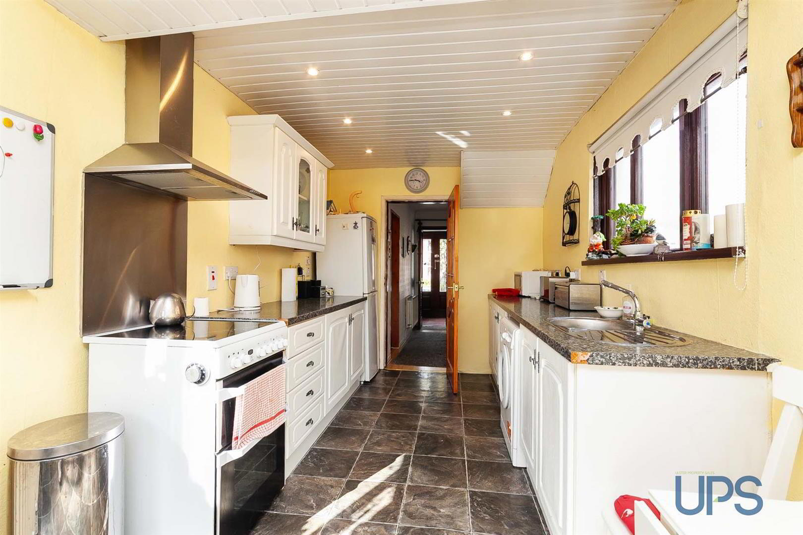 39 Willowvale Gardens 12 of 27