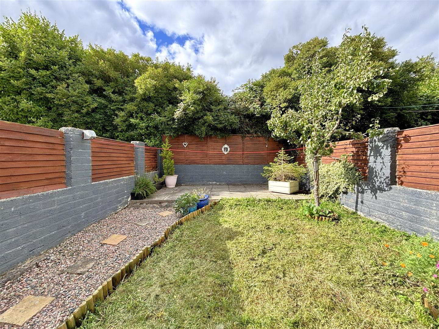 60 Joanmount Park 15 of 15