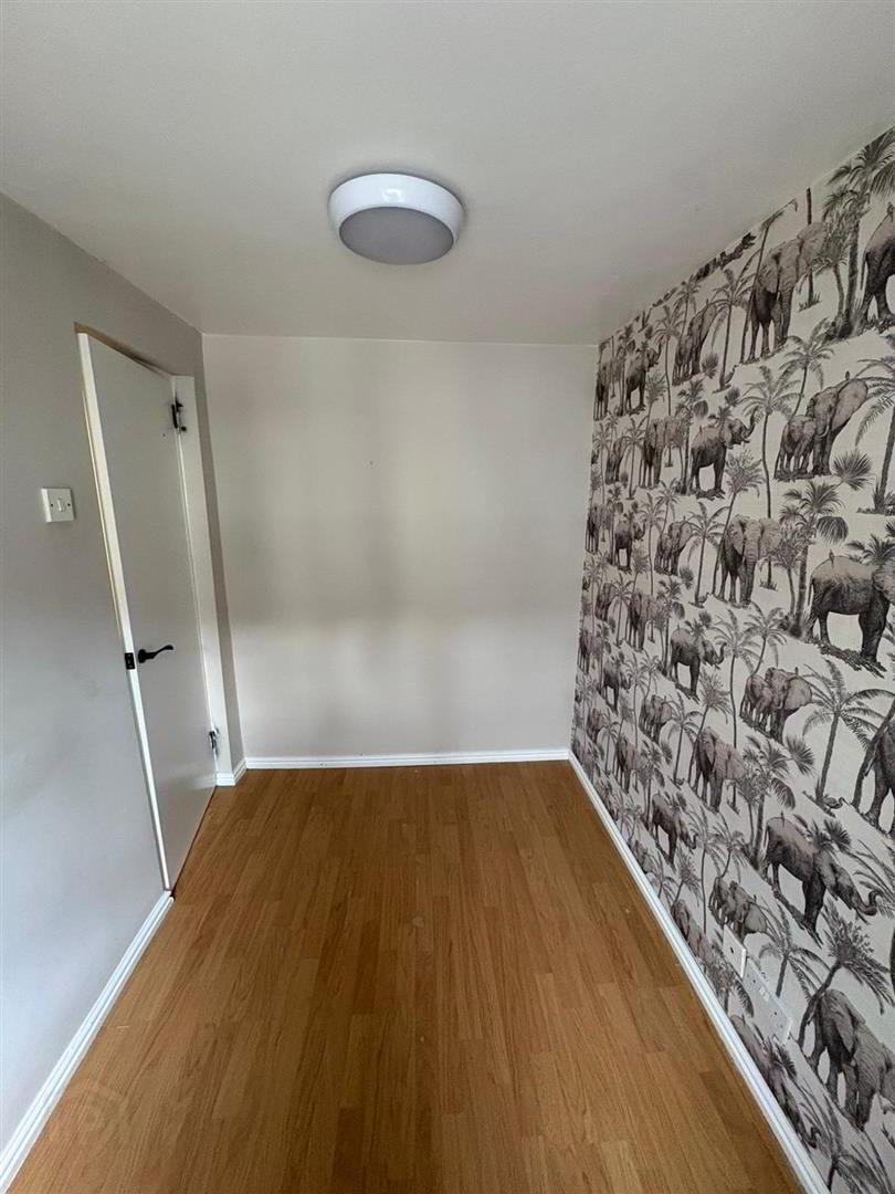 49b Castle Street 10 of 10
