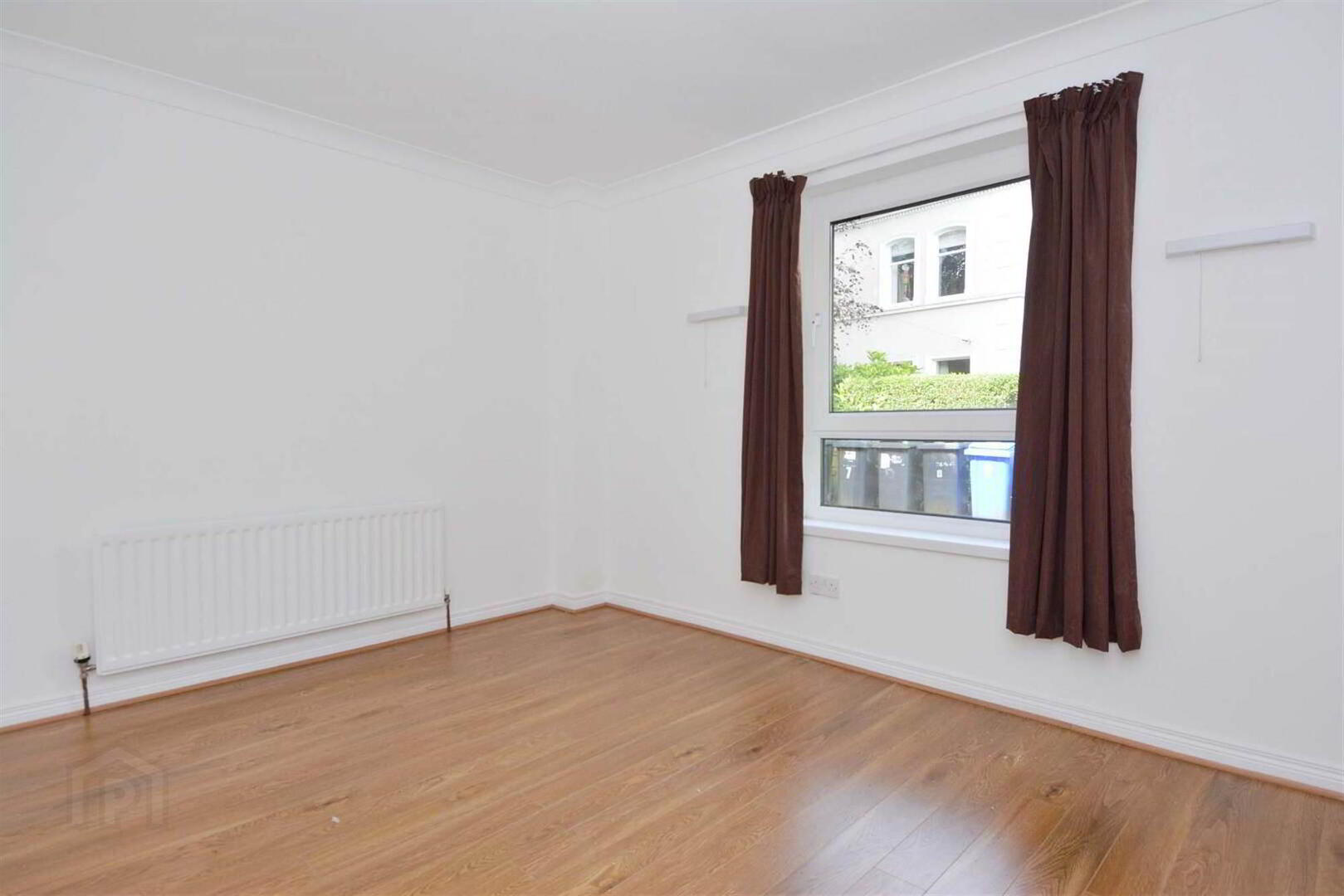 Apt 3, 44 Cyprus Avenue 7 of 11