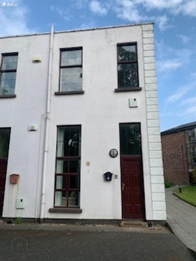 Apartment 6 Beechfield House Kincora Park 2 of 12
