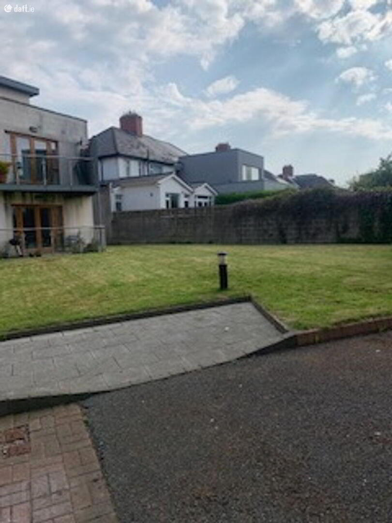 Apartment 6 Beechfield House Kincora Park 3 of 12