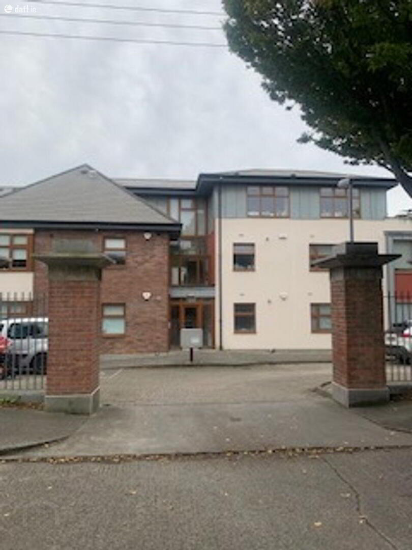 Apartment 6 Beechfield House Kincora Park 1 of 12