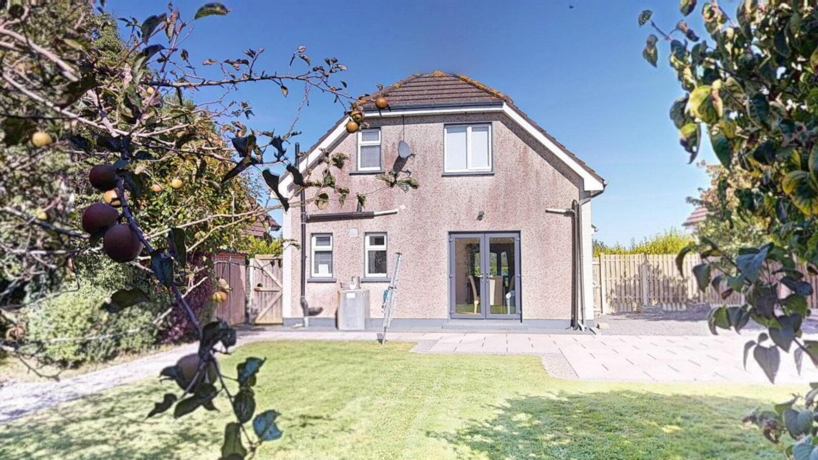 20 Seaview Court 2 of 33