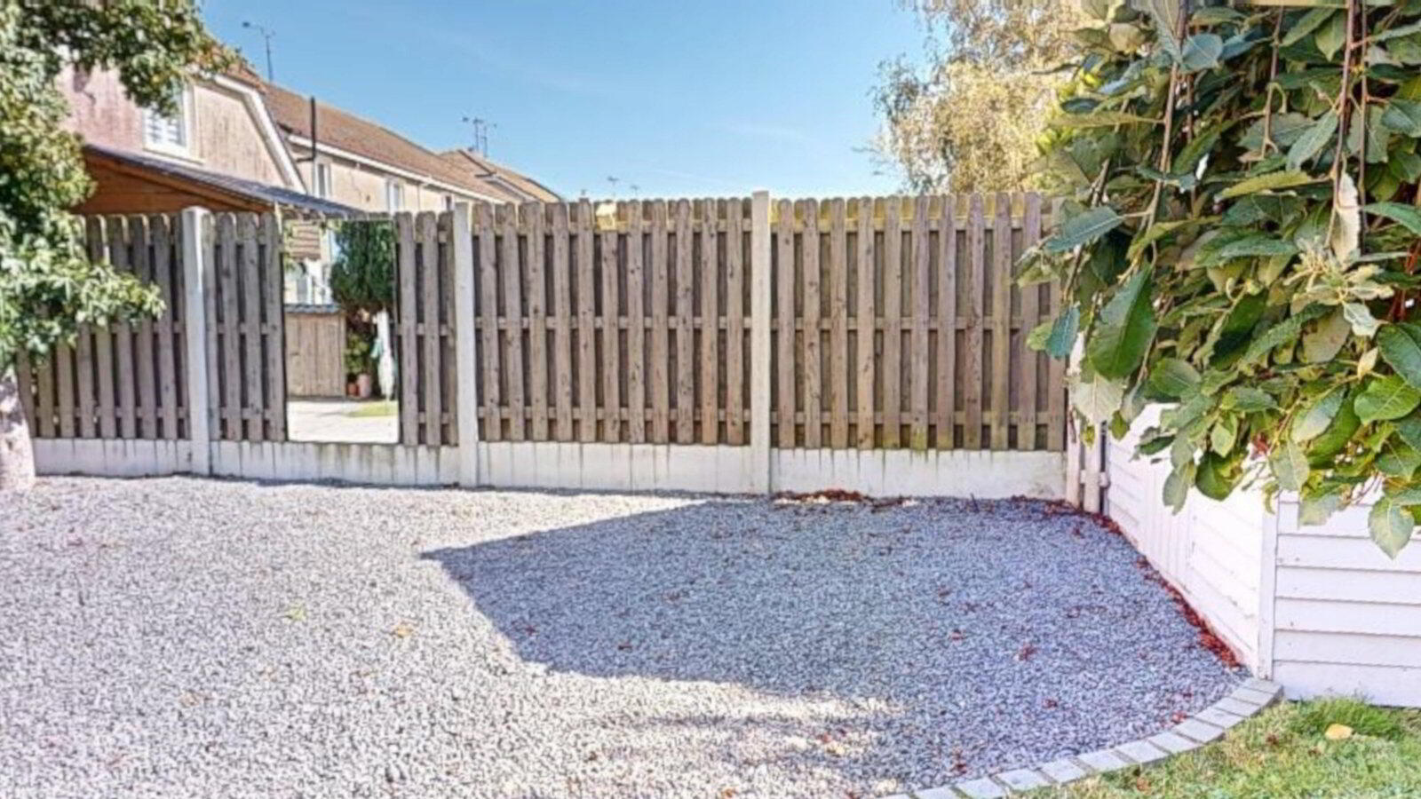 20 Seaview Court 3 of 33