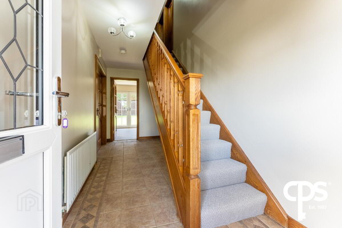 8 Ashgrove Manor 3 of 26