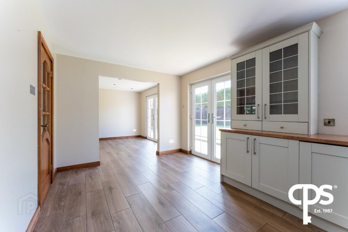 8 Ashgrove Manor 8 of 26