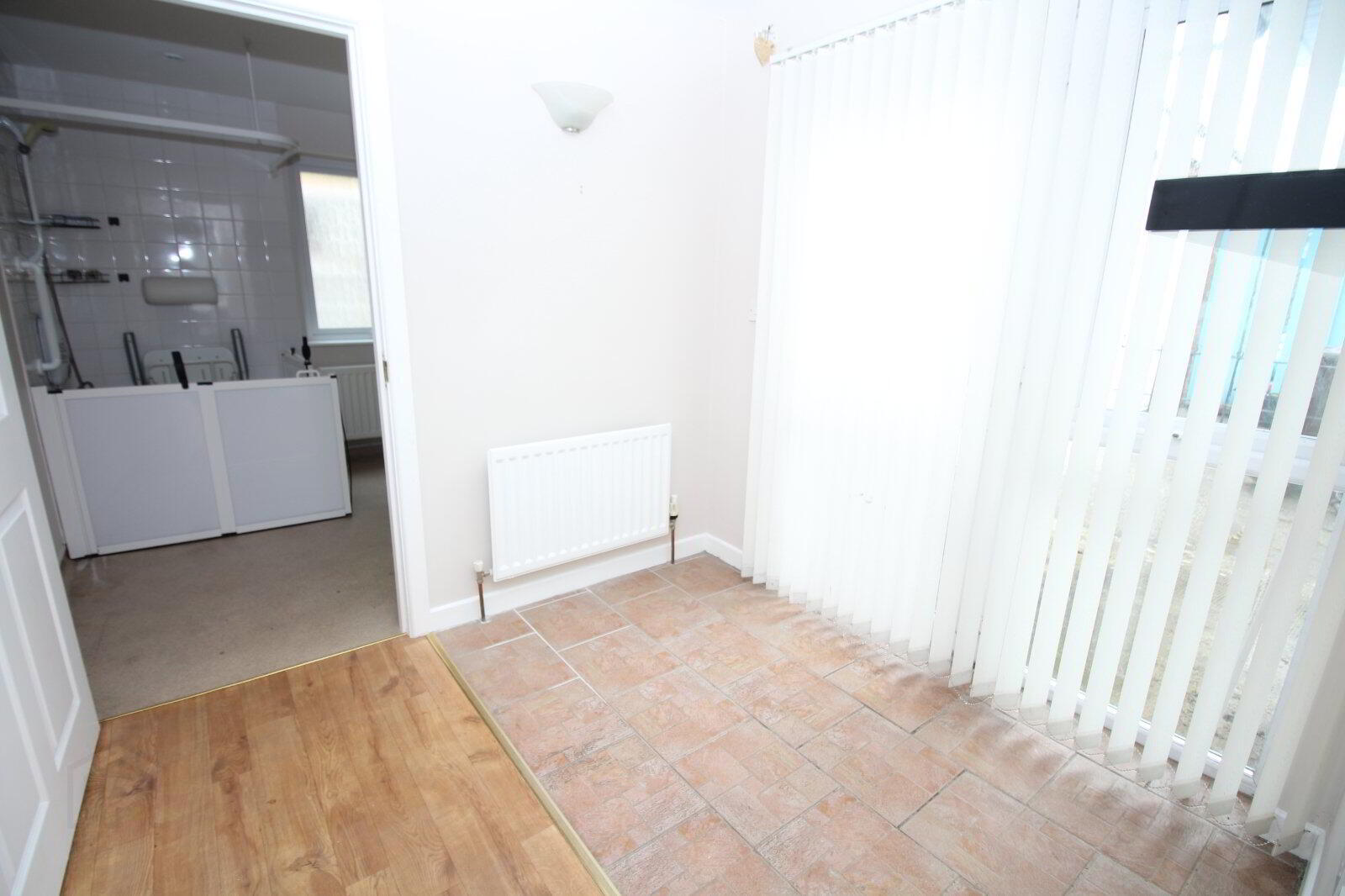 40 Windermere Road 5 of 12