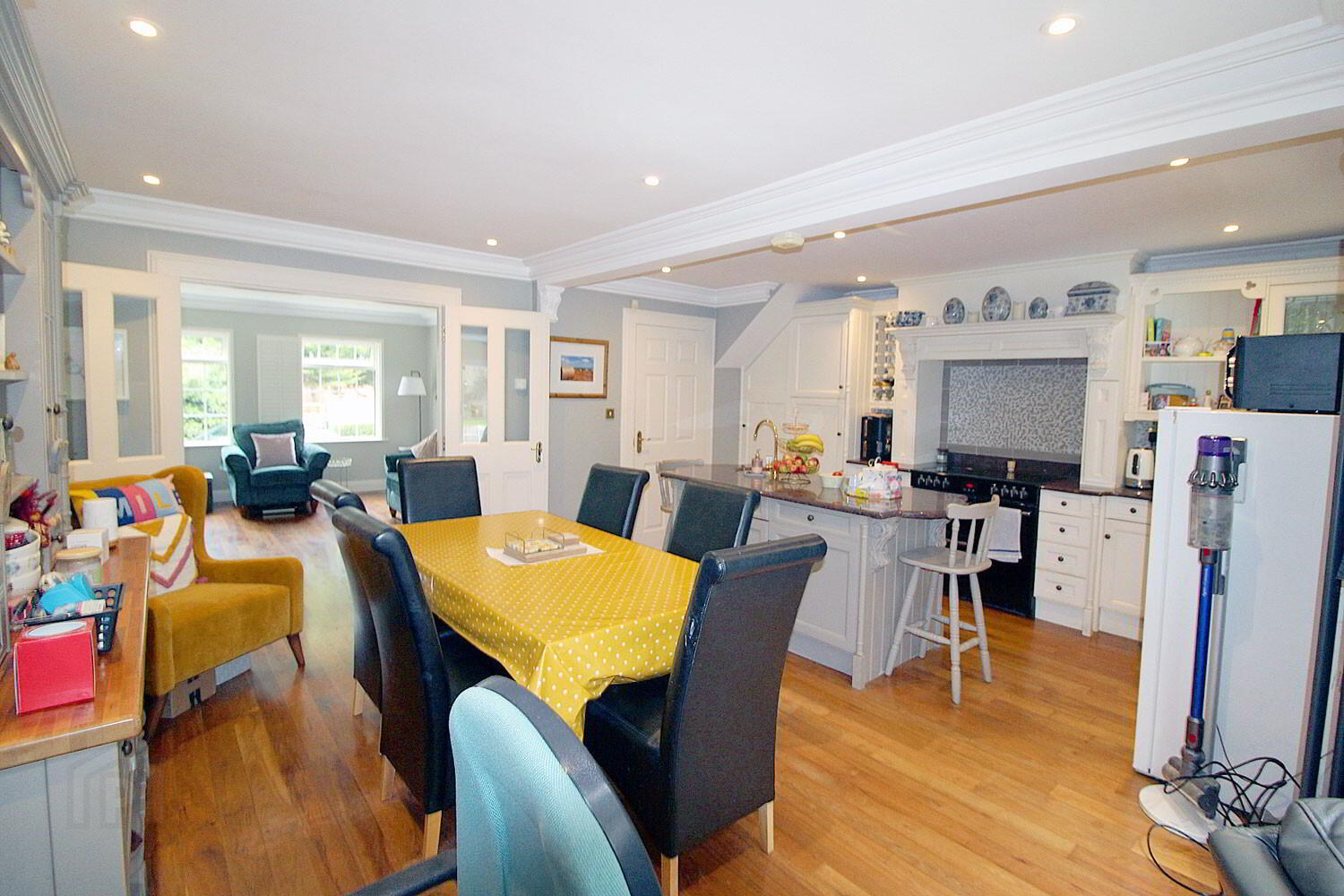 3 Priorland Grove 7 of 21