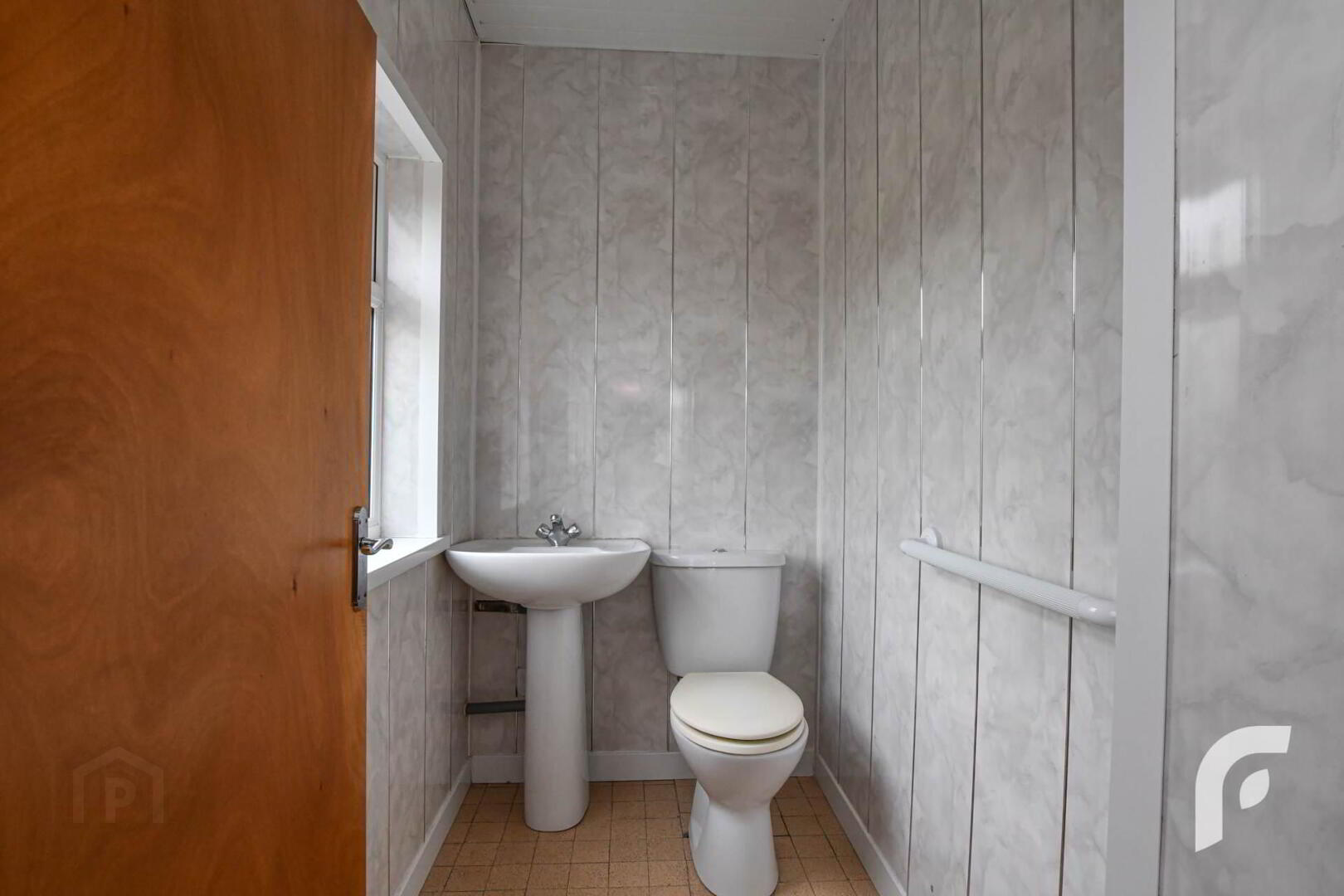 221 Glebe Road 22 of 39