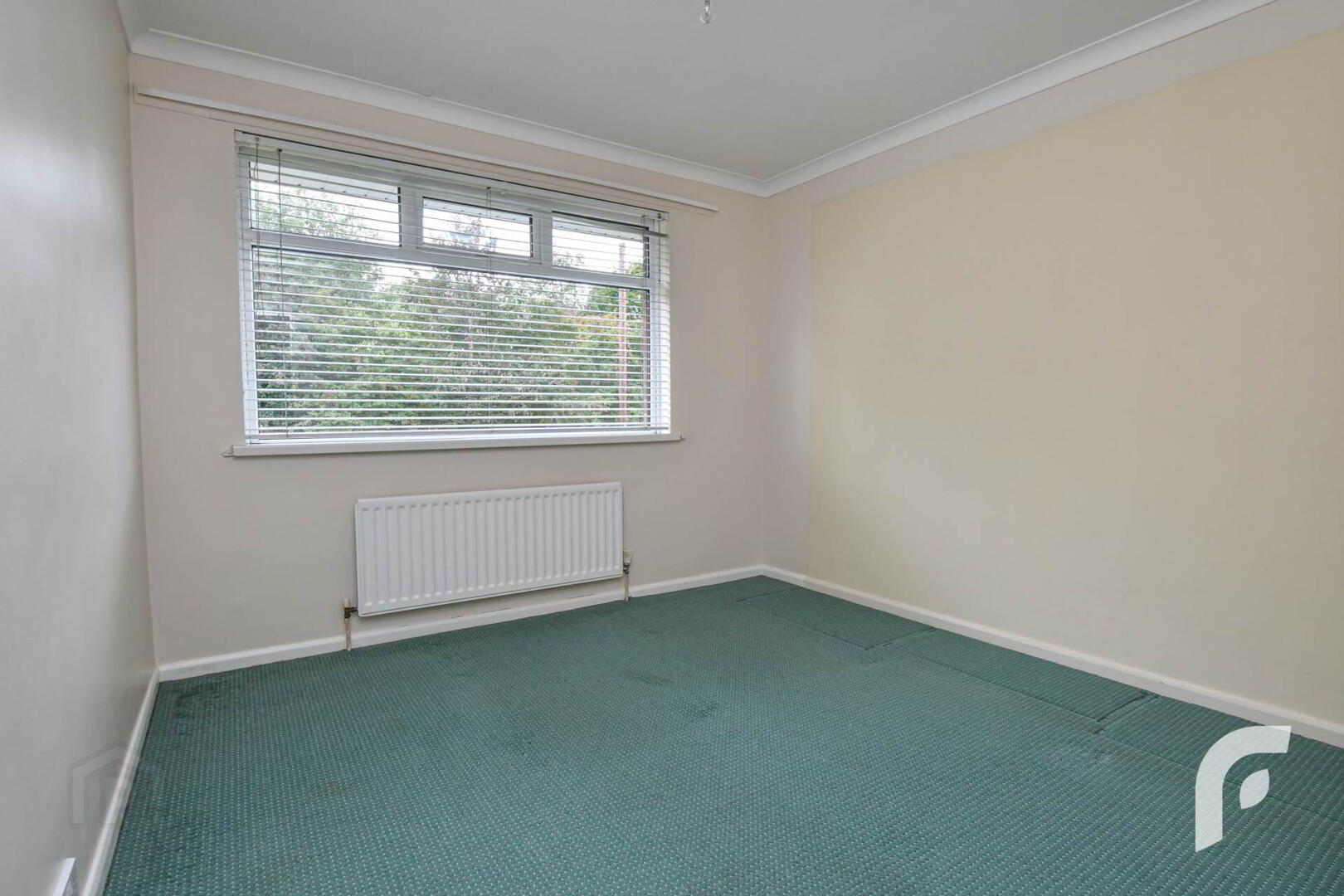 221 Glebe Road 23 of 39