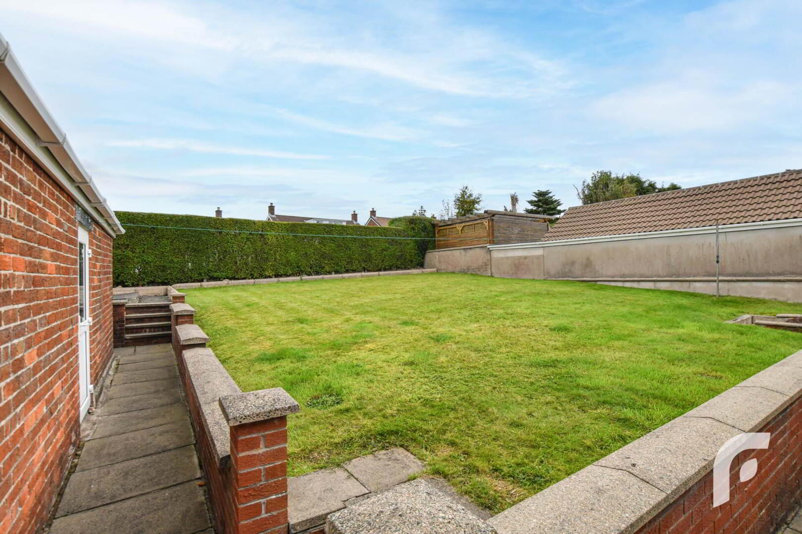 221 Glebe Road 33 of 39