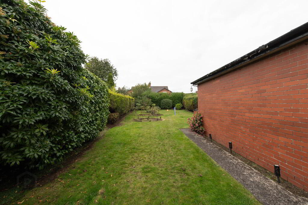 256 Holywood Road 26 of 28